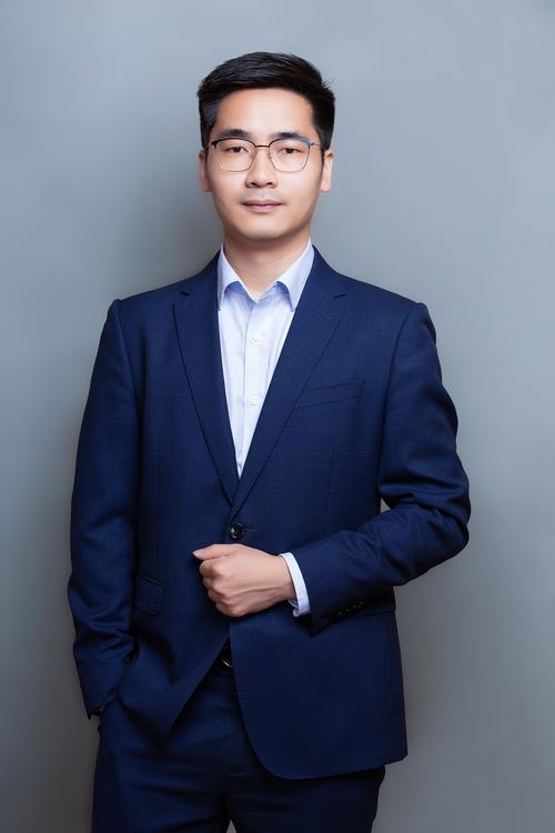 袁世君 导演 & 创意总监